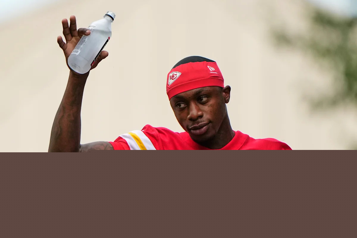 Chiefs hit by 2 training camp injuries as wide receivers Xavier Worthy, Cyrus Allen leave practice
