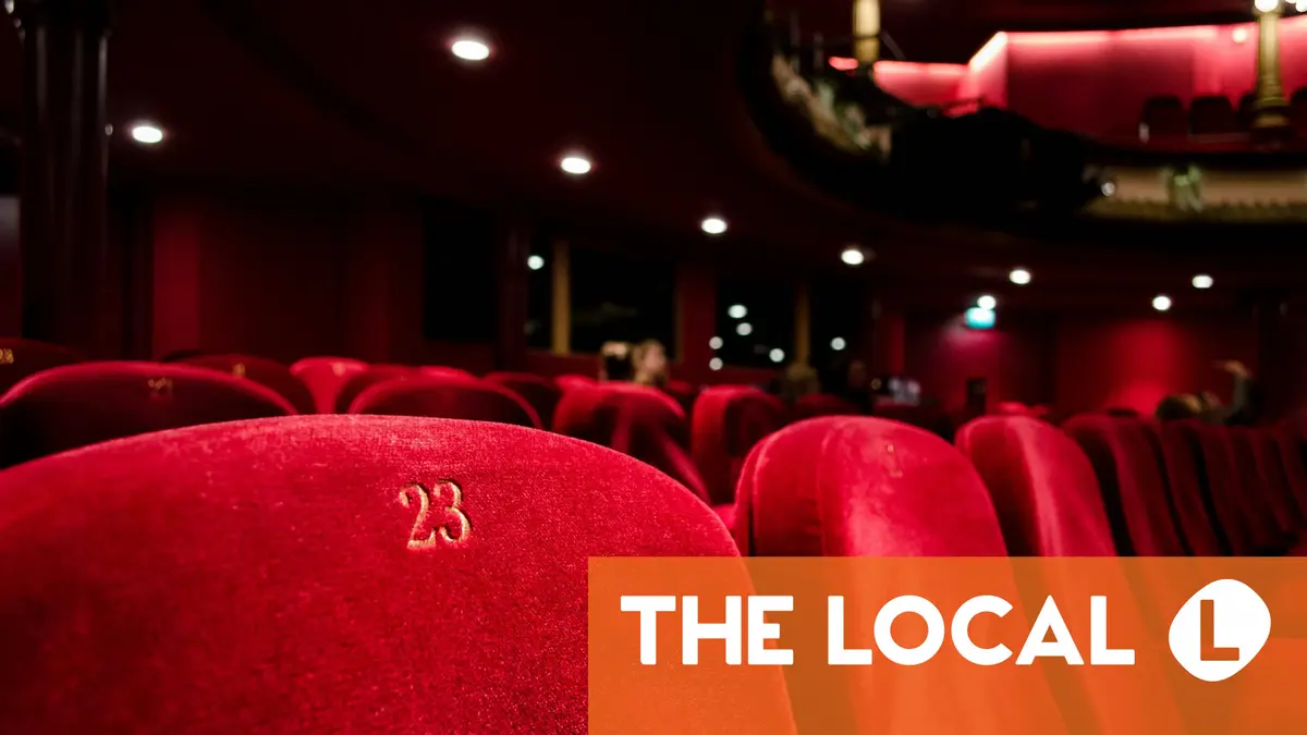 Which cinemas in Austria show English language films?