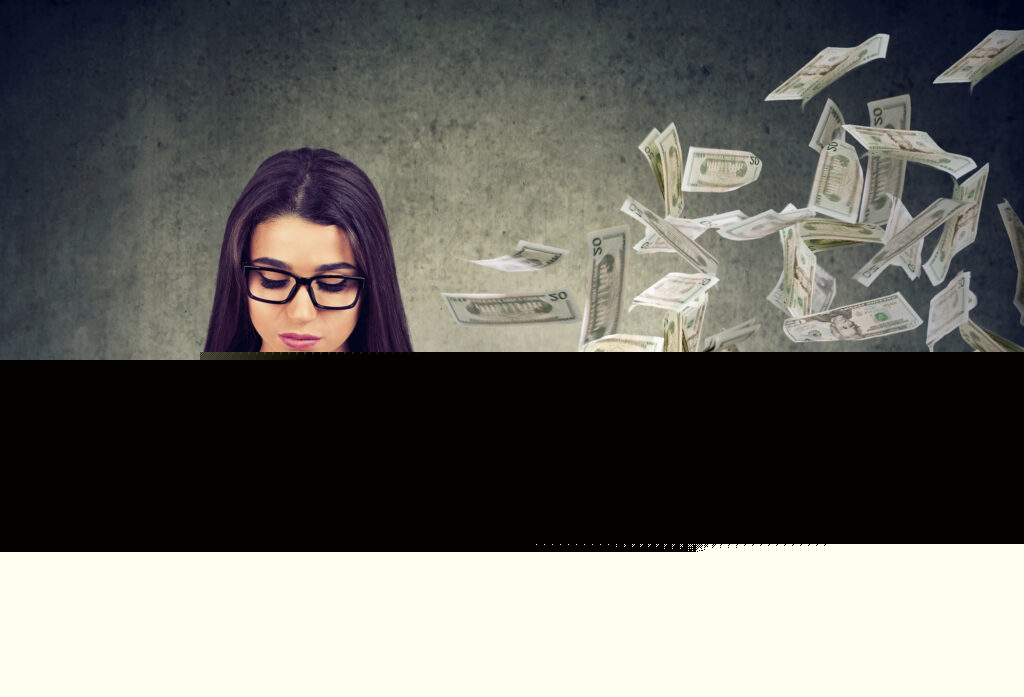 7 Ways to Save Money While in College