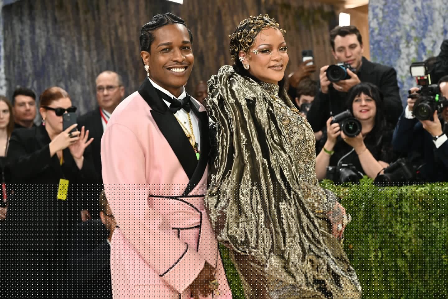 Rihanna ir Lietuvoje koncertuosiantis A$AP Rocky peržengė ribas? Plinta itin intymus vaizdo įrašas