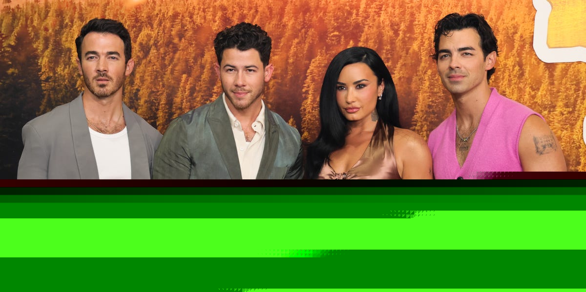 Demi Lovato Wears ’90s Dolce &amp; Gabbana to Reunite With the Jonas Brothers at the <i><em>Camp Rock 3 </em></i>Premiere