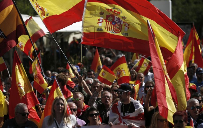 Spanish Government Legalizes 500,000 Illegal Aliens to 'Defeat the Far Right'