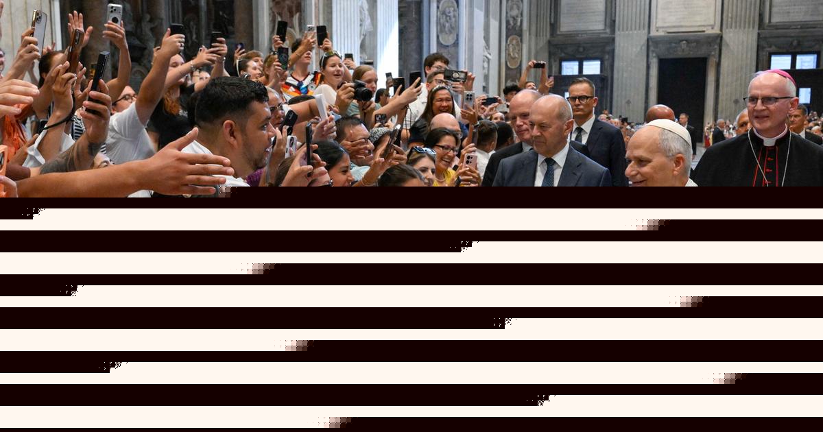 Pope Leo encourages Catholics to deepen prayer through Liturgy of the Hours