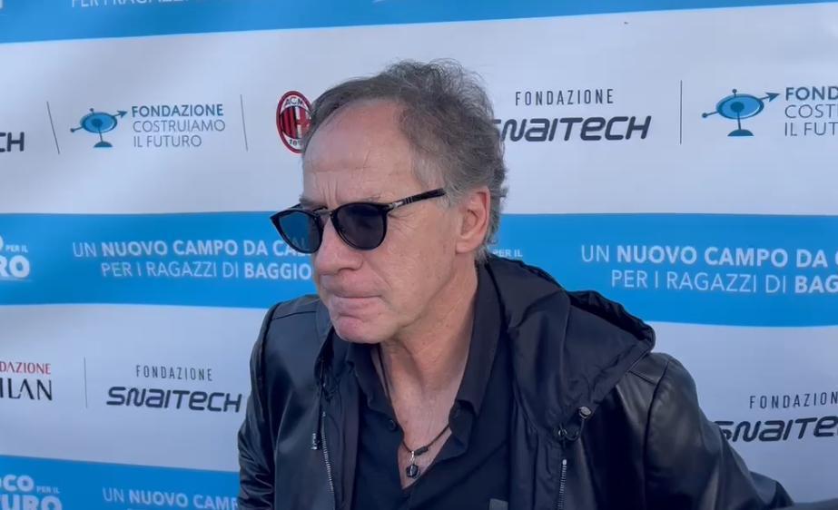 Milan-Inter: al minuto 6 applausi di tutto lo stadio per Franco Baresi