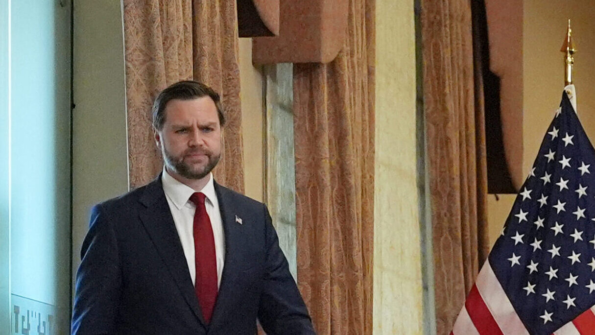 Vance confirms US-Iran talks as Hormuz Talks Advance