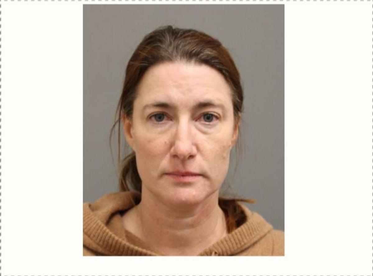 New York Nurse Hit With Fine For Faking Vaccine Records