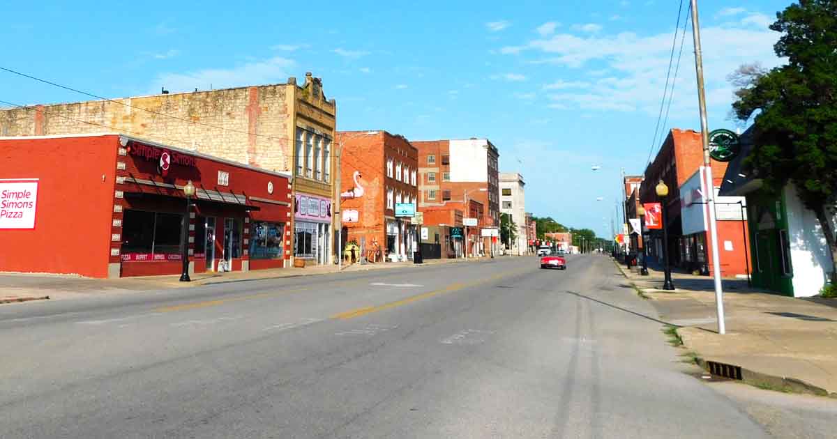 10 Slow-Paced Towns In Oklahoma Where Social Security Goes A Seriously Long Way