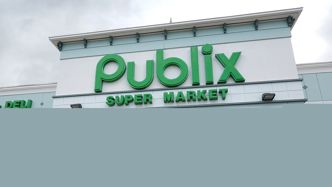 Publix expands frozen berry recall amid E coli outbreak that sickened 12