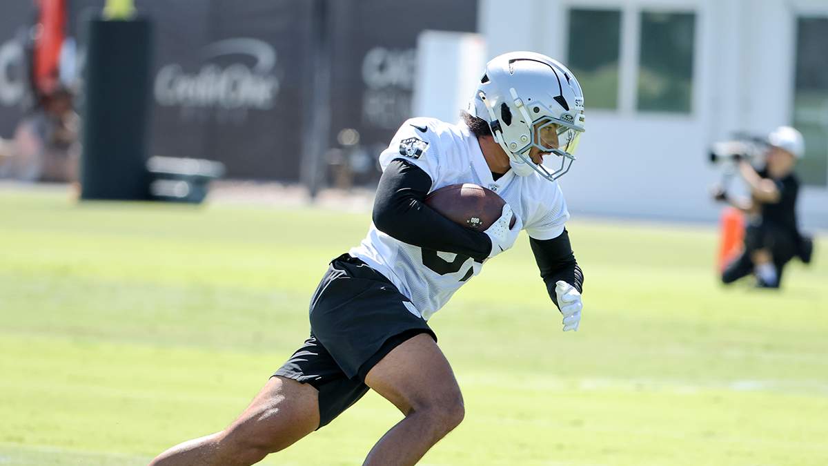 Highly Drafted Raiders Rookie Already Put on Notice for Lackluster Camp Debut