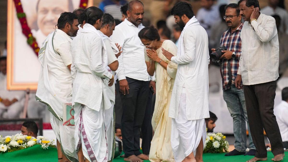 Ajit Pawar’s mortal remains taken for last rites; PSO Vidip Jadhav laid to rest in Satara | WATCH