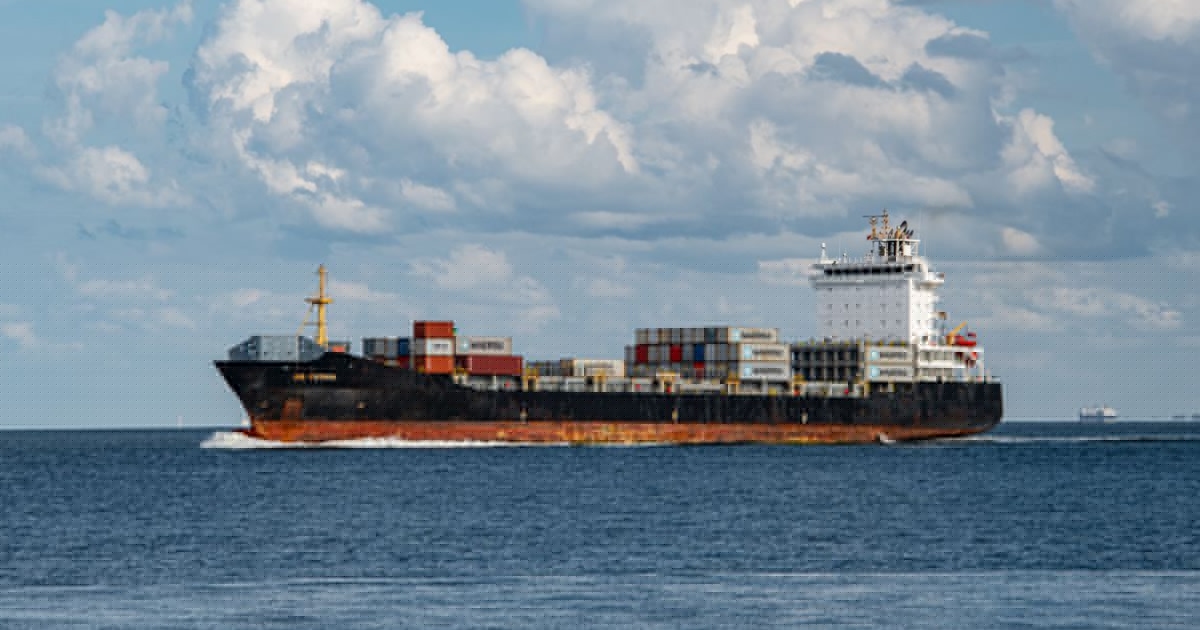 The vessels are due for delivery from April 2027 to May 2028.