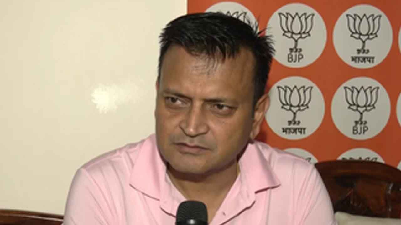 Rahul Gandhi has set world record with 90 defeats, should take Pak citizenship: BJP leader