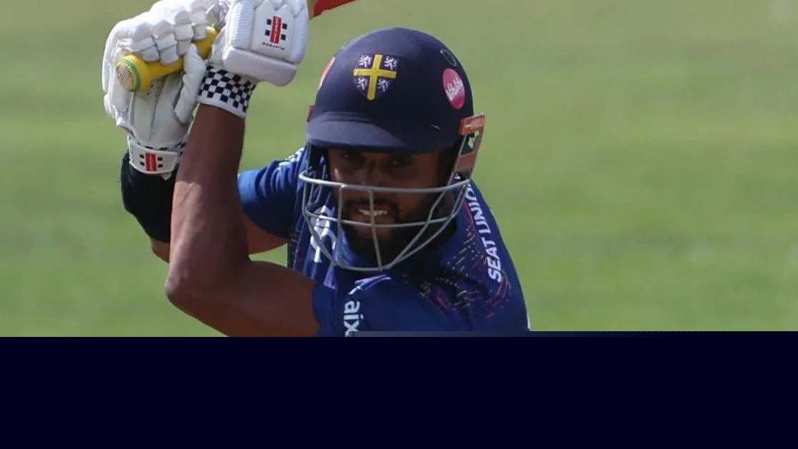 Gay hits ton for Durham as Leics & Middlesex go top