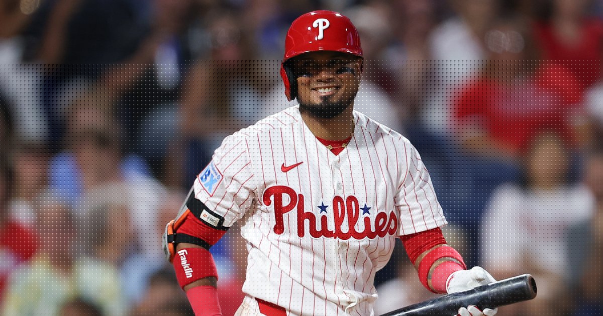 For the first game at least, Luis Arráez was exactly what the Phillies needed