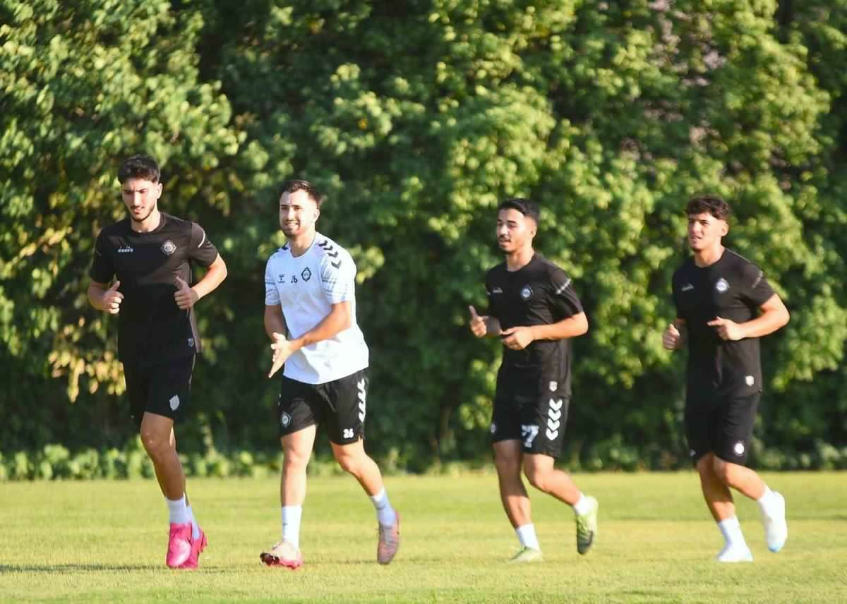 Altay'da 17 Oyuncu Yeni Sezon Kadrosunda Yok