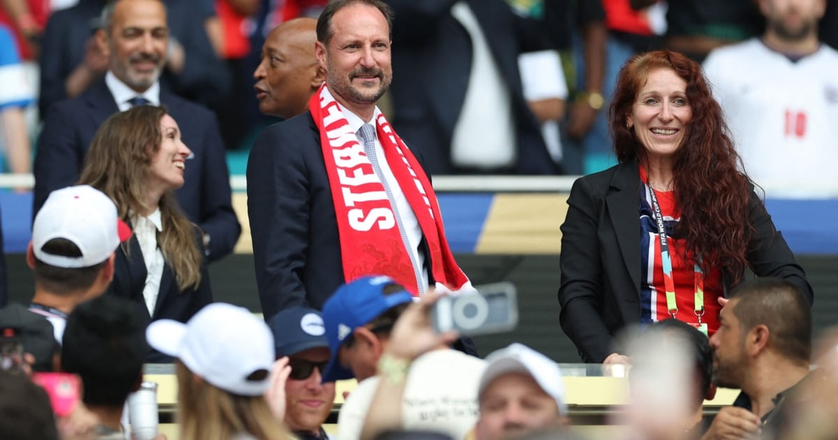 Das wäre eine Premiere - „Zeit ist reif“: Wird diese Frau nun FIFA-Chefin?