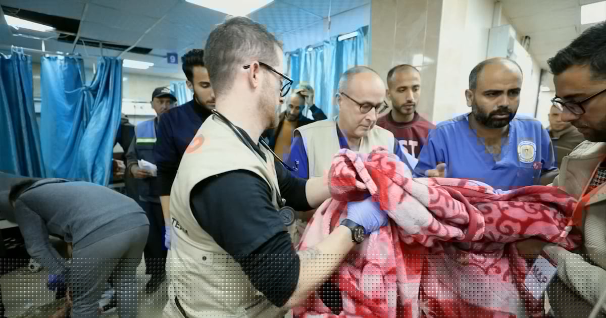 Gaza frontline surgeon returns to Féile for film exposing reality inside bombed hospitals and devastating conditions