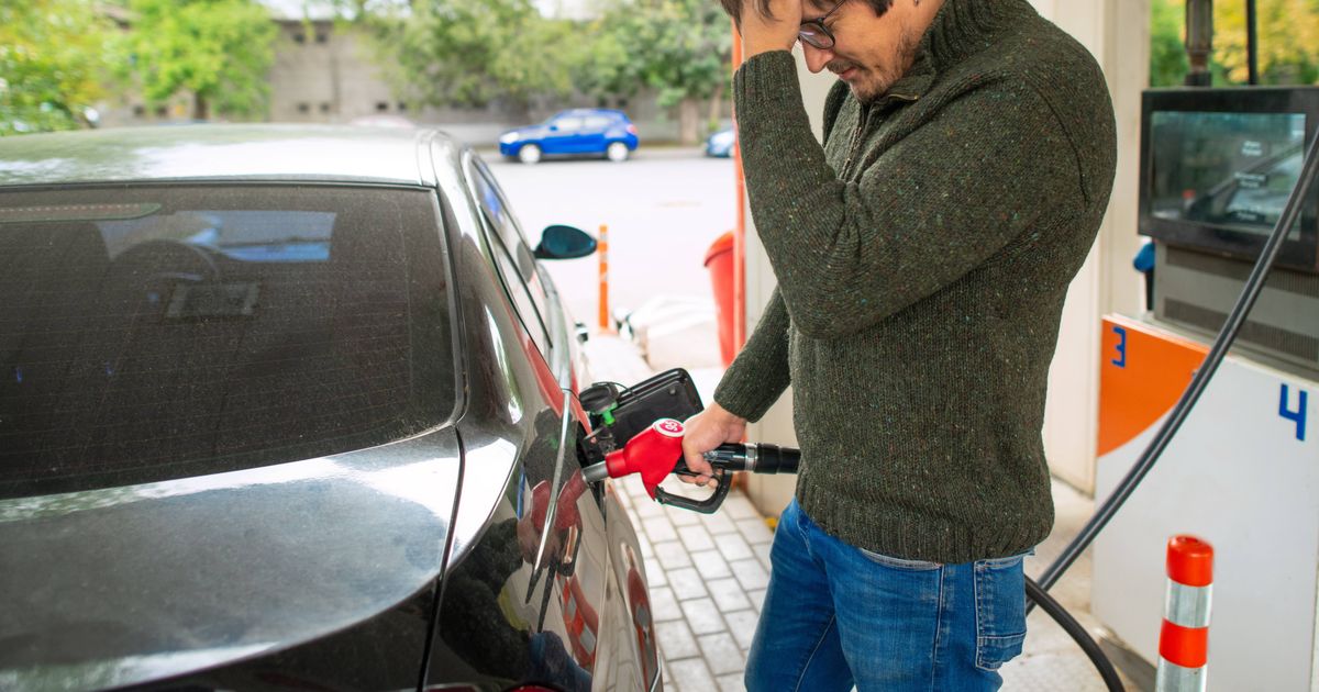 UK drivers urged to keep tank 'half full' on Friday