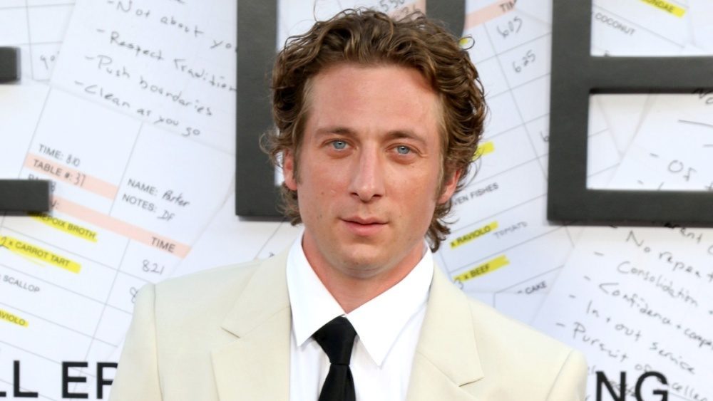 See Jeremy Allen White in the trailer for Bruce Springsteen biopic “Deliver Me From Nowhere”