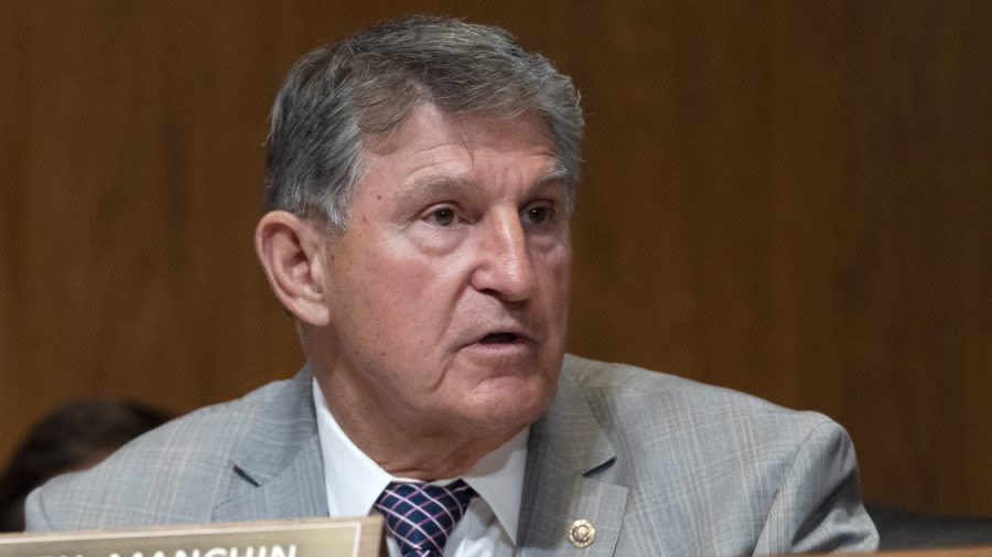 Manchin on supporting socialist candidate with ‘good ideas’: ‘Are you crazy?’