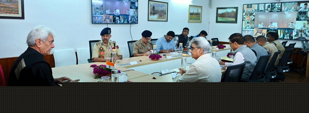 LG Sinha orders SOP review to protect outside J&K labourers