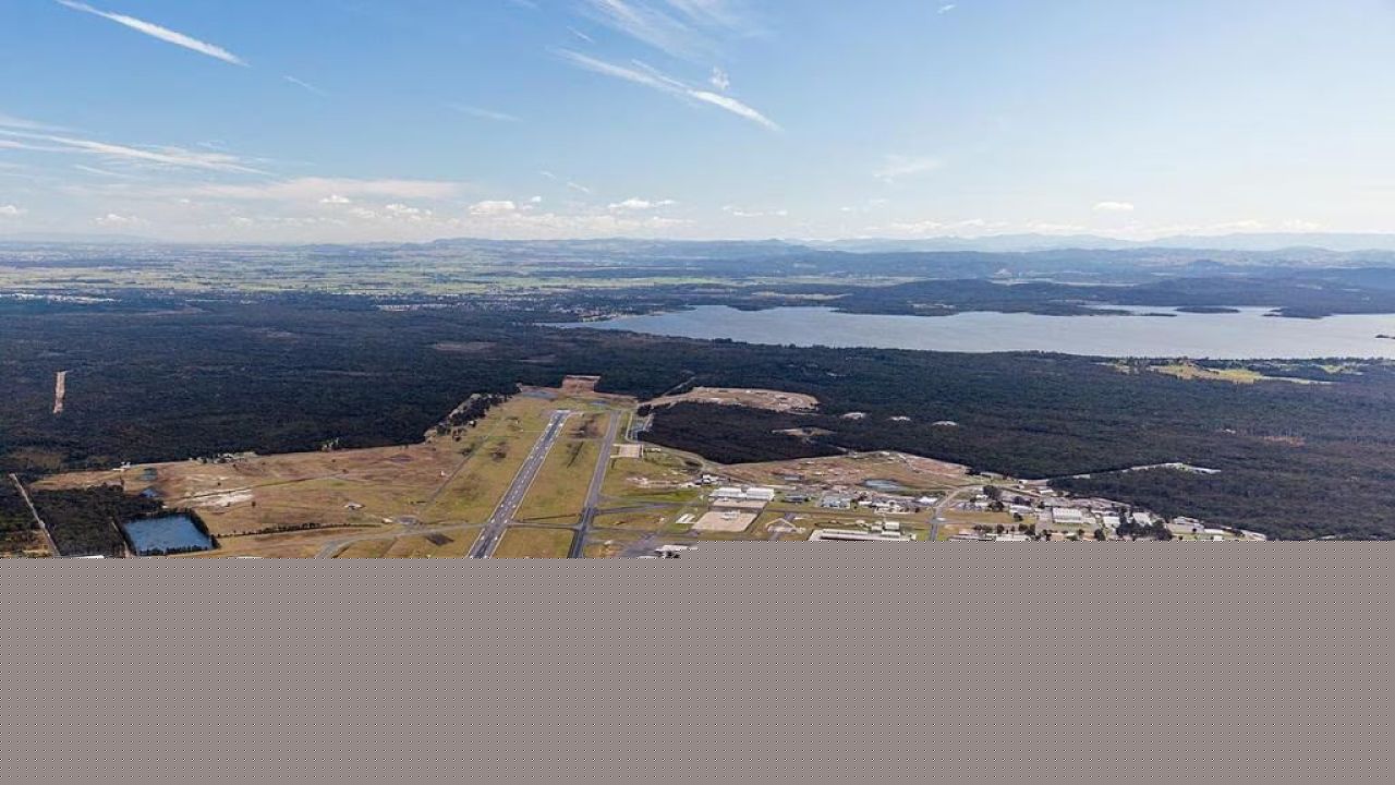 Drone misterioase au survolat o bază militară de top din Australia. Ofițerii au primit ordinul „să coboare jaluzelele”