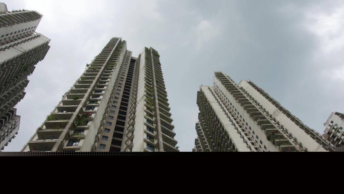 These seaside apartments were a ghost city - then police say scammers moved in