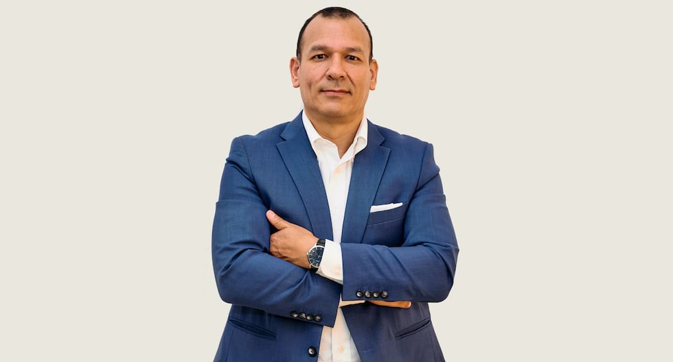 Jorge Alfredo Salinas Morales es el nuevo gerente de Licencias de la Liga de Fútbol Profesional Peruana