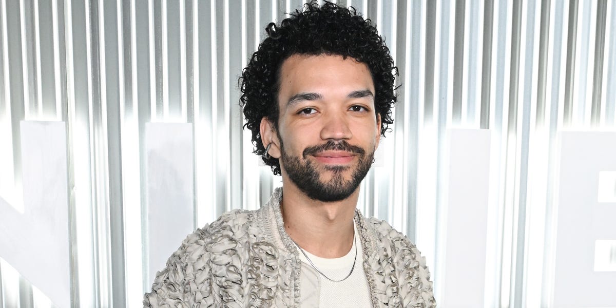 Justice Smith Asks ‘Heated Rivalry’ Fans to “Give Me a Chance” in Response to Casting Backlash