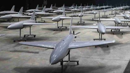 Iran tilføjer 1.000 droner til sit arsenal efter Trumps trusler og øger den militære spænding