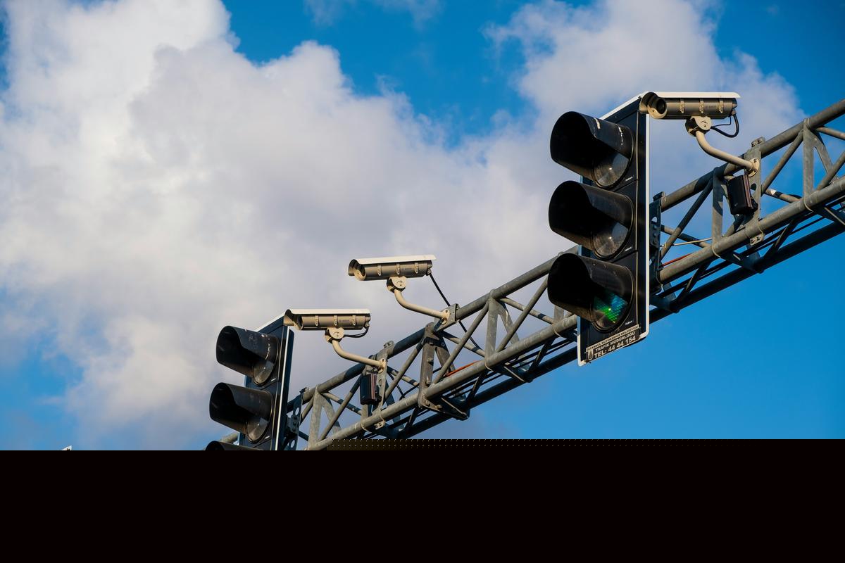 Michigan Prohibits Red Light Cams What Are Traffic Light Cams For