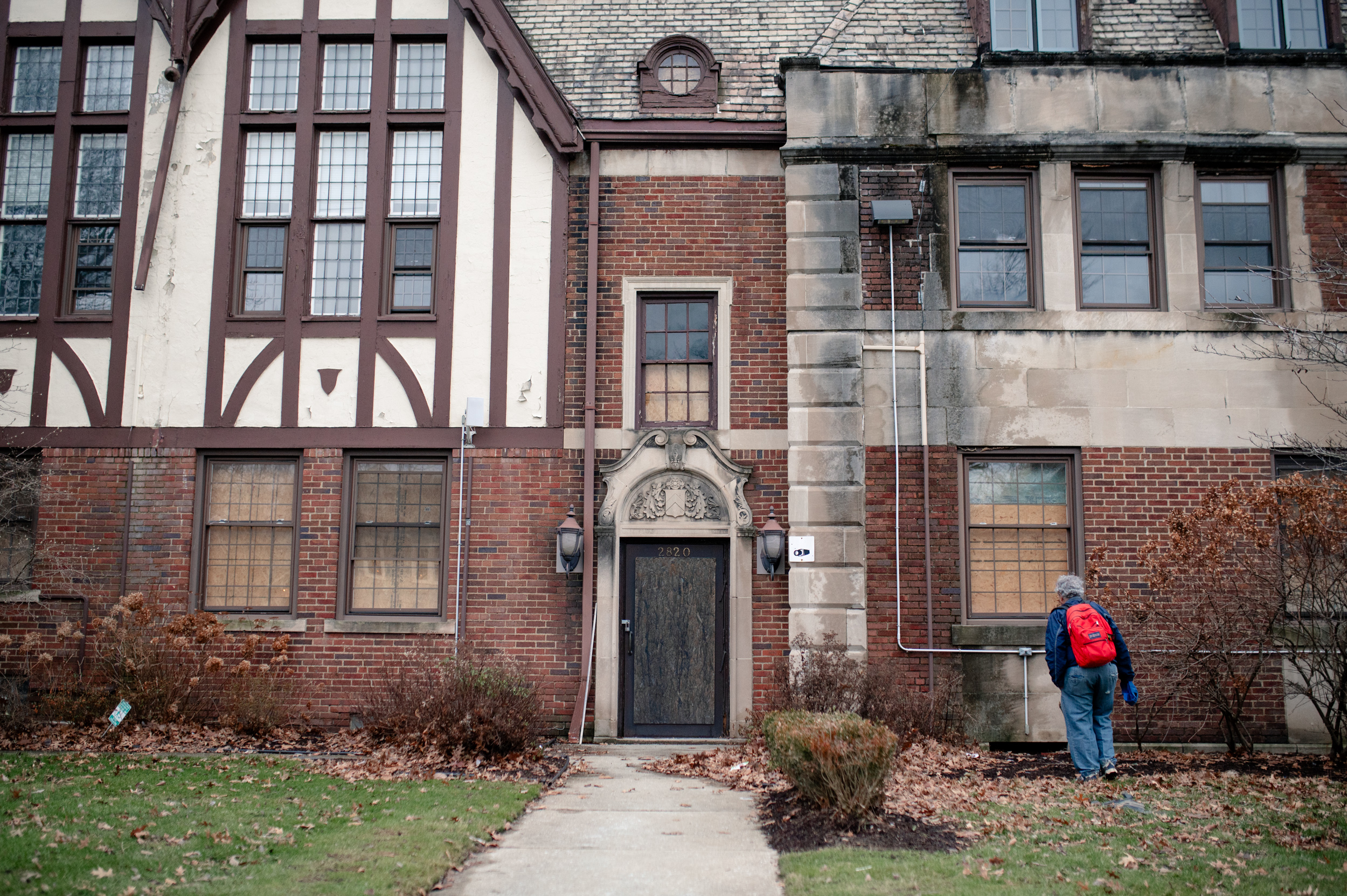 Battle over future of iconic Shaker Square apartments is tipping point for historic corridor