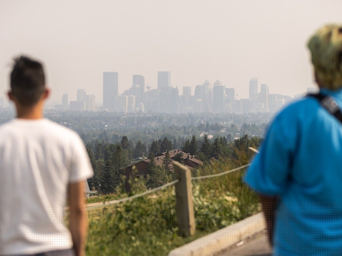 'It's Folk Fest, we expect it': Smoke and heat can't keep Calgarians away from summer festivities