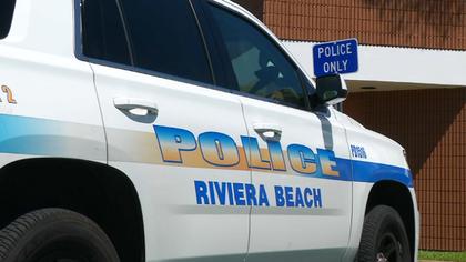 Man with 14 guns in car crashes into Riviera Beach home, threatens to kill others: Police