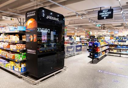 “Want!” ALDI Now Delivering Two-Minute Gourmet Pizzas Via A Vending Machine In Aussie World-First