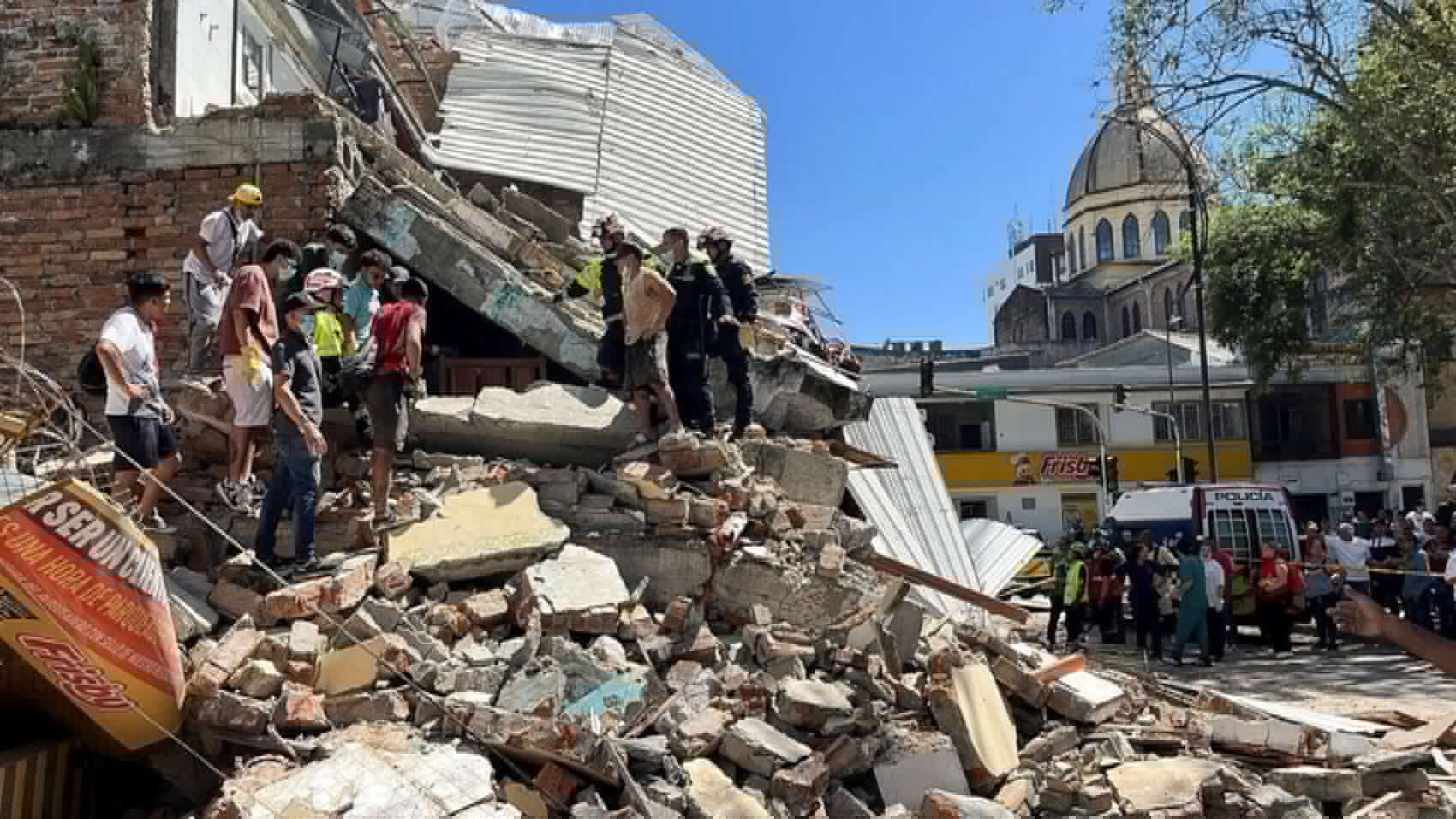 Colombia declara la emergencia nacional por un terremoto que deja más de 130 muertos