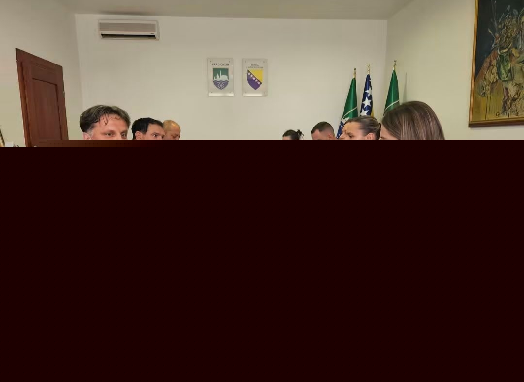 Cazin podržao dva nova mikrobiznisa, osigurano 14.000 KM za razvoj poduzetništva mladih