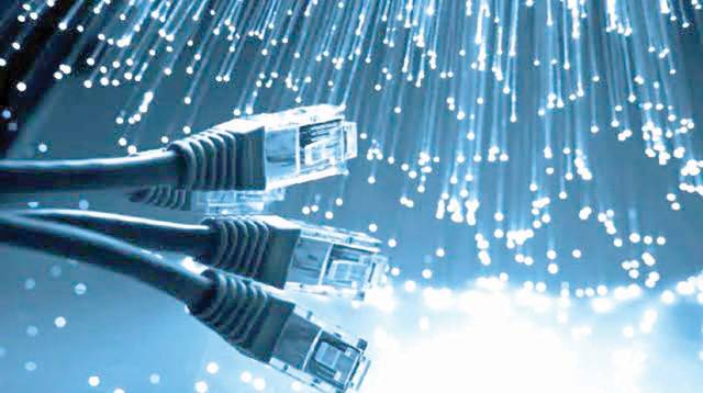 Internet users surge faster than mobile subscribers