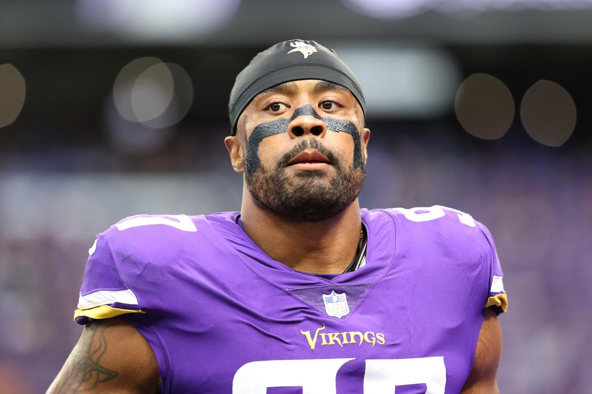 Former Minnesota Viking Everson Griffen Arrested in Winona