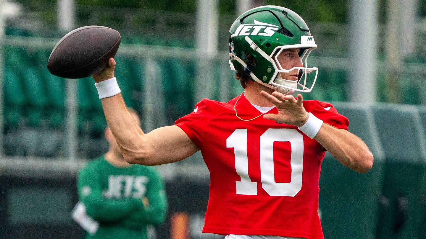 NFL Draft expert heaps high praise on Jets rookie QB Cade Klubnik