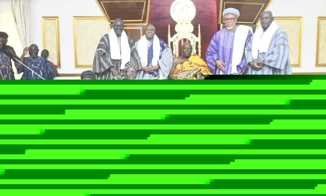 Dagbon delegation calls on Okyenhene, invites him to final funeral rites of late Yaa-Naa