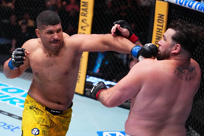 UFC Vegas 120: Jose Montanha Forces Quick Tap from Louie Sutherland