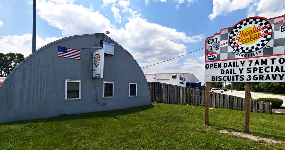 The Horseshoe At This Classic Diner In Illinois Is So Good, You’ll Drive Miles For A Bite