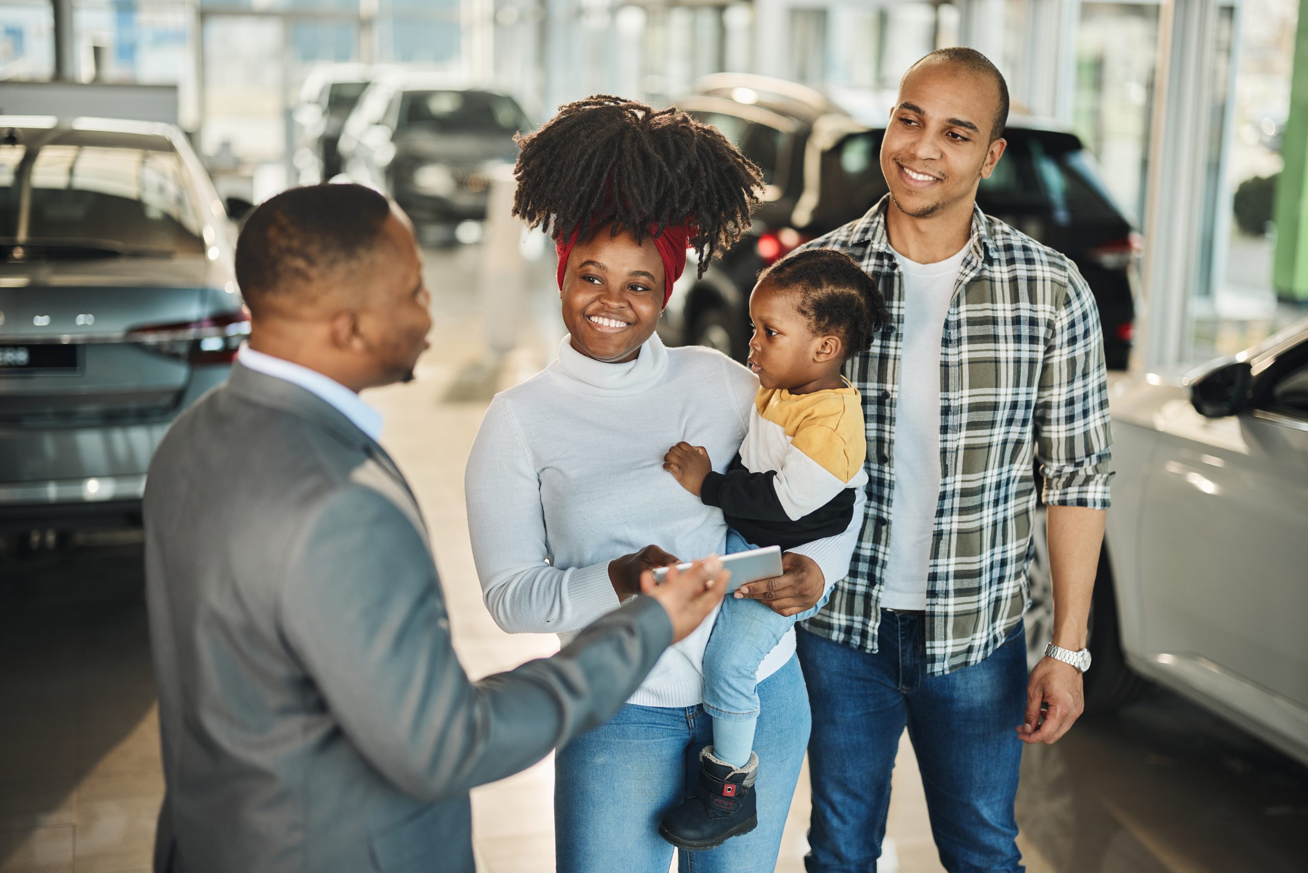 Consejos de fin de año para comprar el vehículo de sus sueños