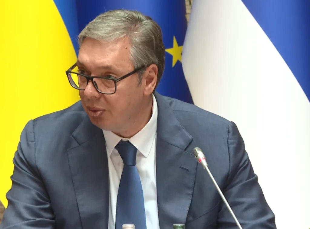 Predsednik UAE šeik Bin Zajed došao u Srbiju, dočekao ga Vučić