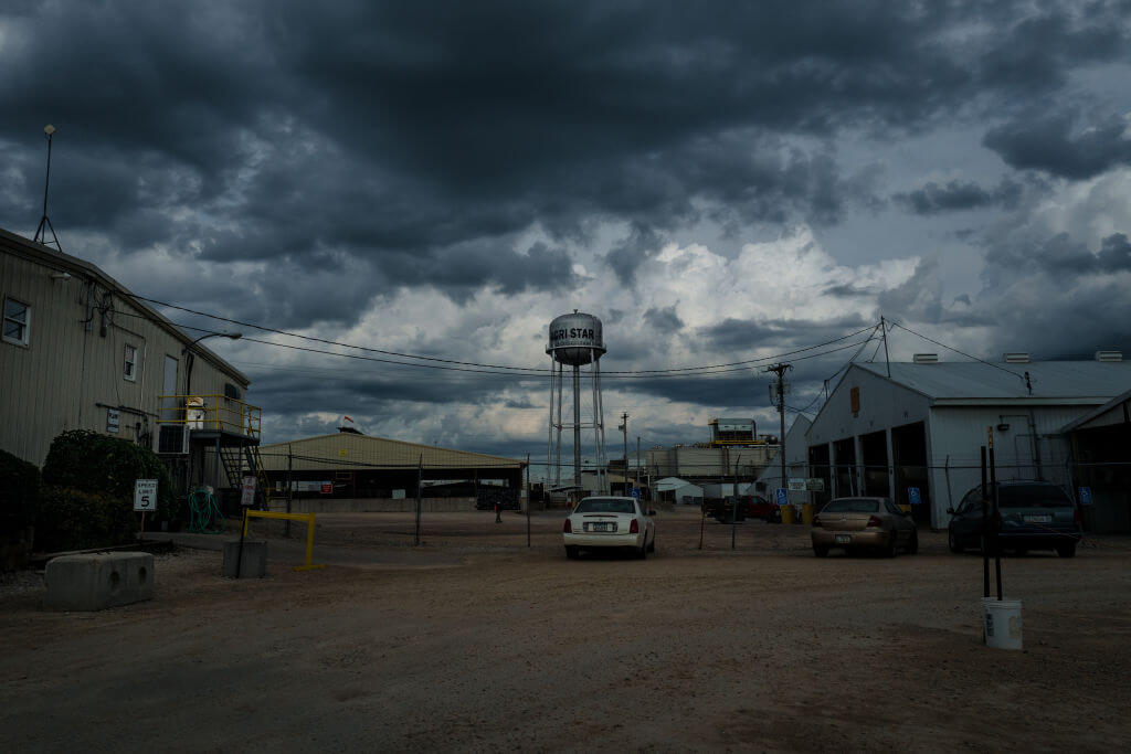 Fire at Postville, Iowa, kosher meat processing plant shuts down production ahead of the High Holidays