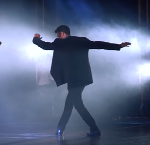 The Magic of Greek Dancing: The Greatest Traditional Dances