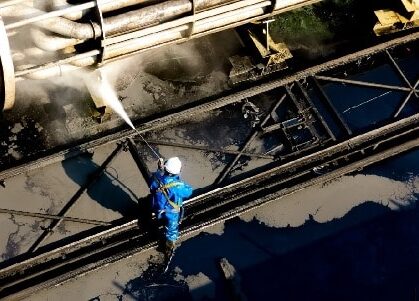 Ten best practices for safer, more successful shutdowns, turnarounds and outages