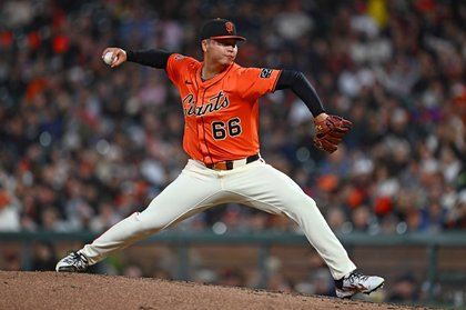 SF Giants trade Teng to Houston Astros for catching prospect: report