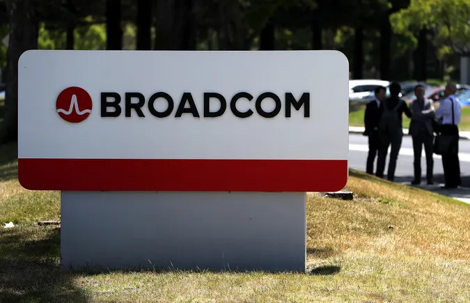 Samsung, Broadcom reach $200B AI memory chip deal